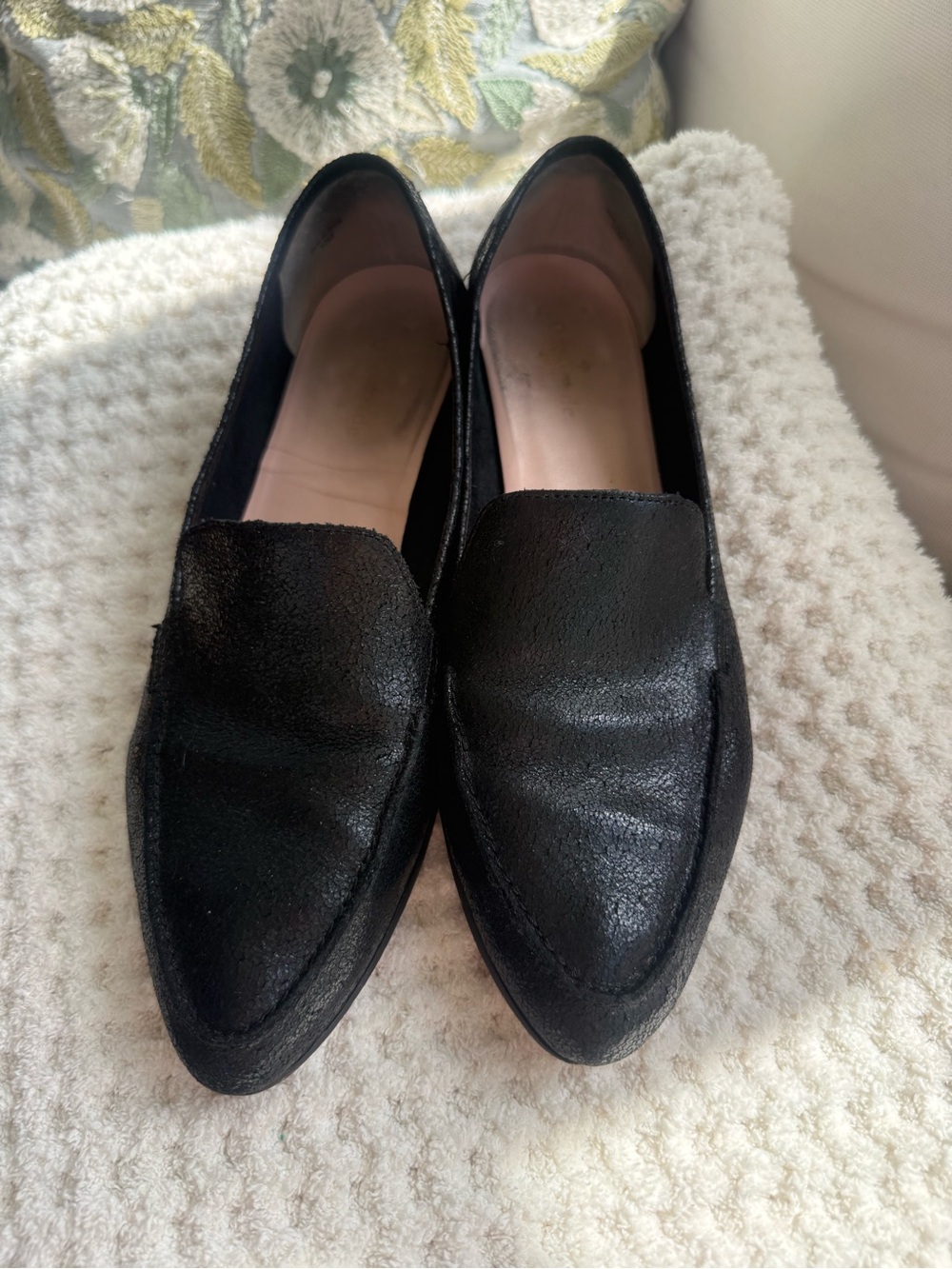 Kate Spade New York Black Leather Loafers Size 10